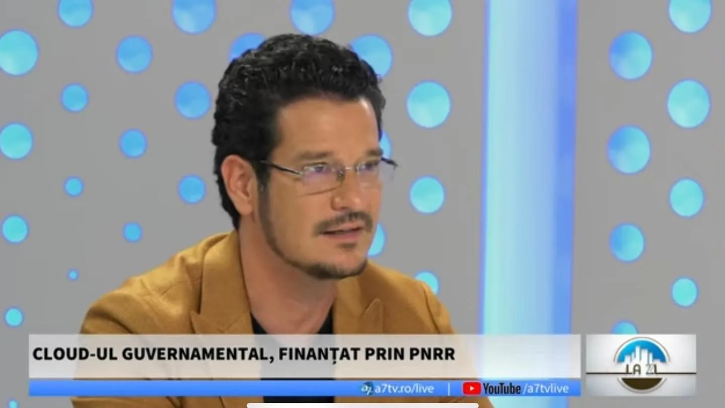 Sebastian Cochinescu discută despre finanțarea cloudului guvernamental în timpul unei emisiuni difuzate de A7TV.